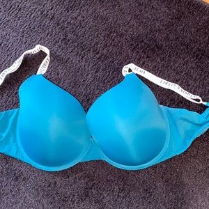38DD - Victoria Secret Tshirt Push Up Full Coverage- Teal